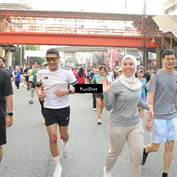 Runner Photo 4695788