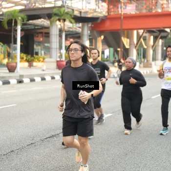 Runner Photo 4695807