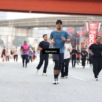 Runner Photo 4695818