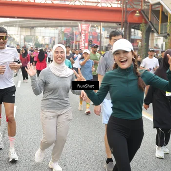 Runner Photo 4695821