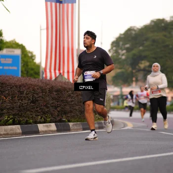 Runner Photo 4695853