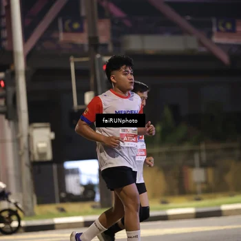 Runner Photo 4695862