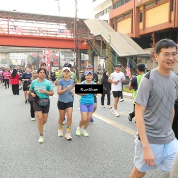 Runner Photo 4695866
