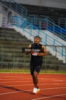 Runner Photo 4695877