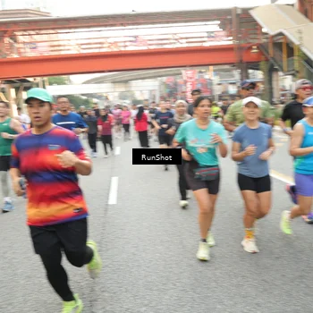 Runner Photo 4695890