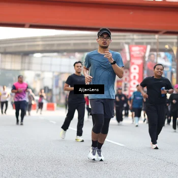 Runner Photo 4695898