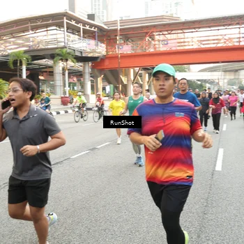 Runner Photo 4695915