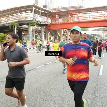 Runner Photo 4695918