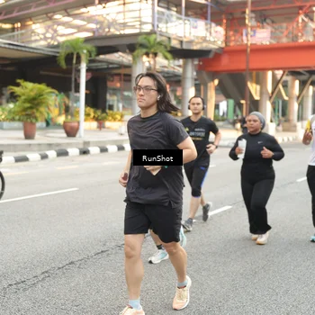 Runner Photo 4695927