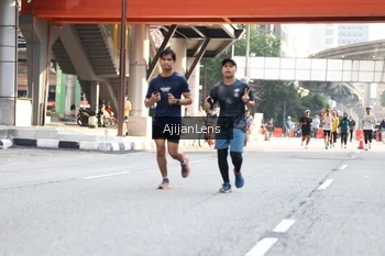 Runner Photo 4696023