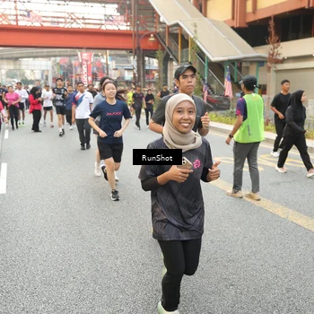Runner Photo 4696030