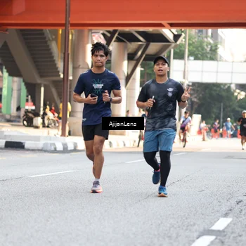 Runner Photo 4696058