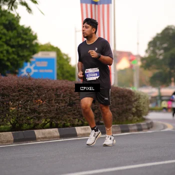 Runner Photo 4696070