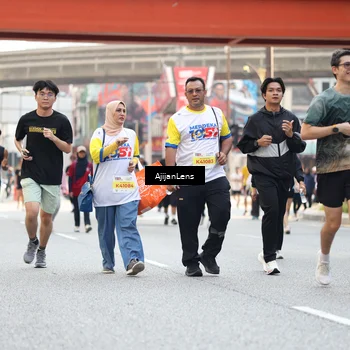Runner Photo 4696076