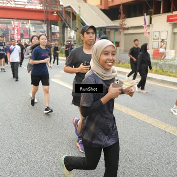 Runner Photo 4696090