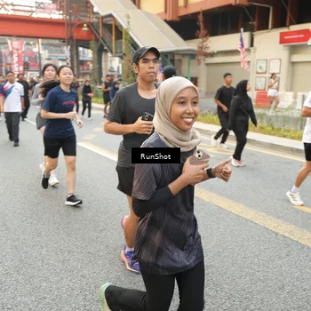 Runner Photo 4696114
