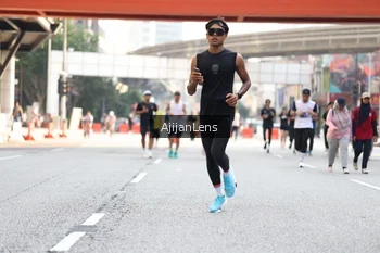 Runner Photo 4696147