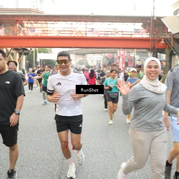 Runner Photo 4696164