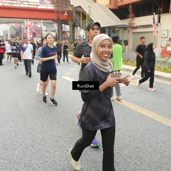 Runner Photo 4696173