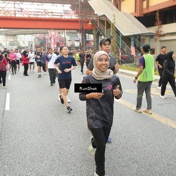 Runner Photo 4696191