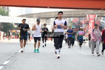 Runner Photo 4696229
