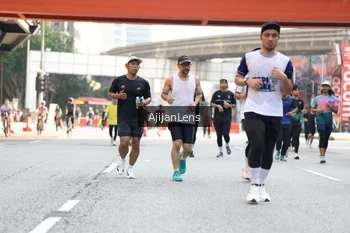 Runner Photo 4696253