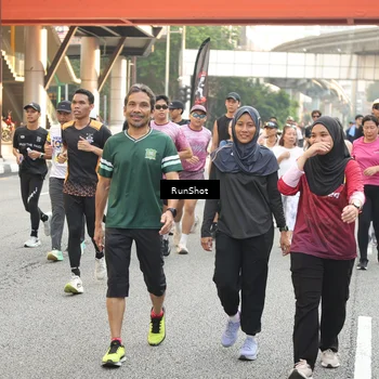 Runner Photo 4696270