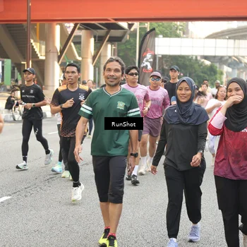 Runner Photo 4696295