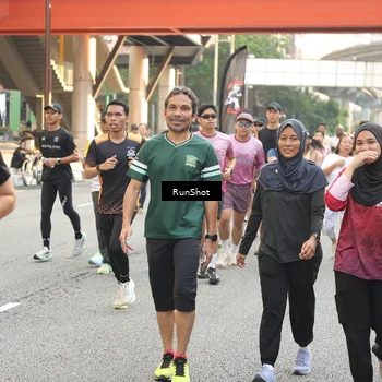 Runner Photo 4696339
