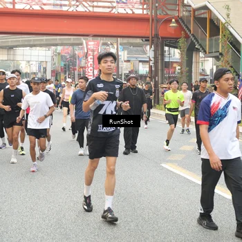 Runner Photo 4696352