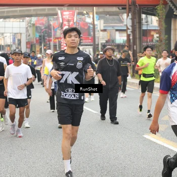 Runner Photo 4696376