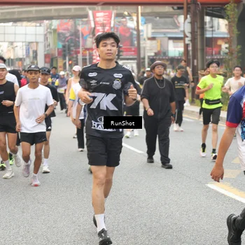 Runner Photo 4696390