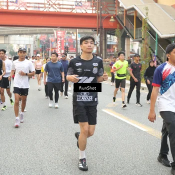 Runner Photo 4696405