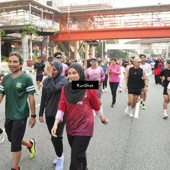 Runner Photo 4696424