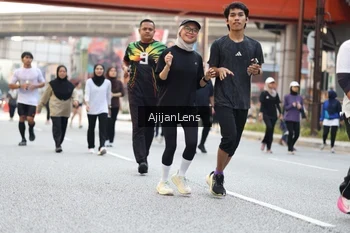 Runner Photo 4696470