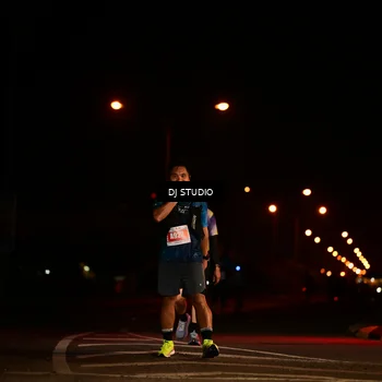 Runner Photo 4696471