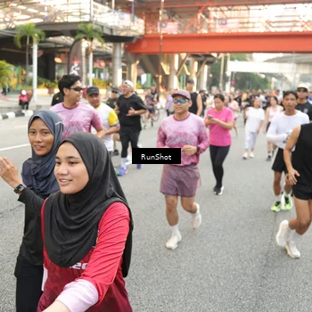 Runner Photo 4696493
