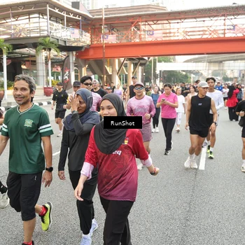 Runner Photo 4696497