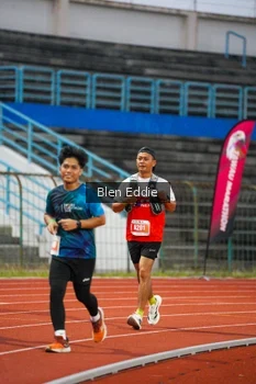 Runner Photo 4696502