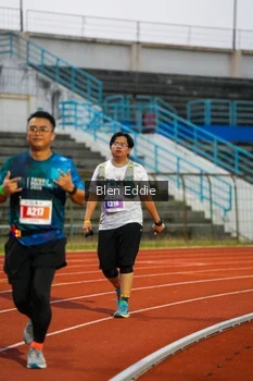 Runner Photo 4696532
