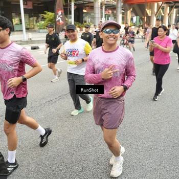 Runner Photo 4696563