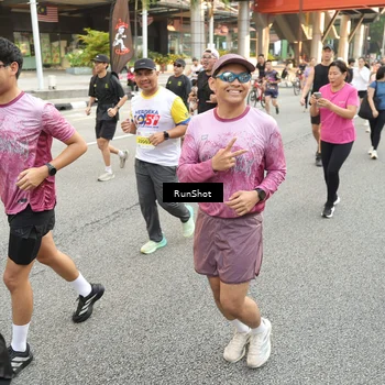 Runner Photo 4696598