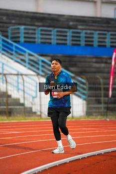 Runner Photo 4696599