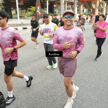 Runner Photo 4696615