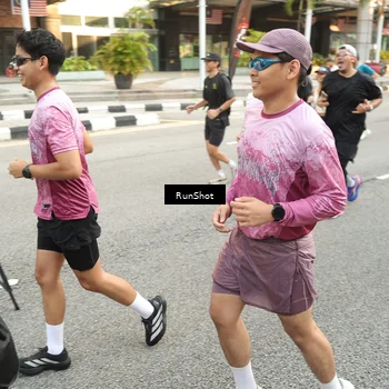 Runner Photo 4696635