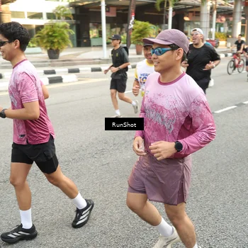Runner Photo 4696677