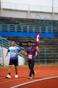 Runner Photo 4696681