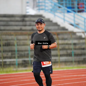 Runner Photo 4696700