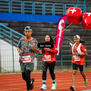Runner Photo 4696703
