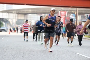 Runner Photo 4696707